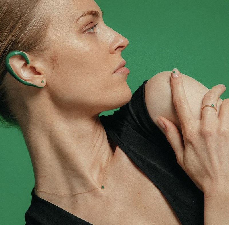 ARRACADES OR I MARAGDA LECARRÉ GB168ES.00 COL·LECCIÓ COLORIZE