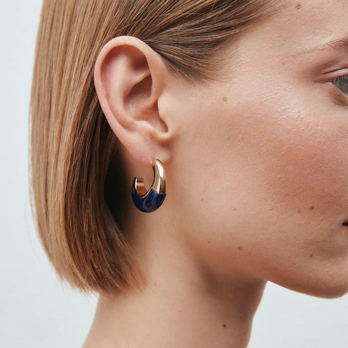 PENDIENTES VIDAL & VIDAL AROS BAÑADOS EN ORO CON ACETATO Y RESINA AZUL X48108