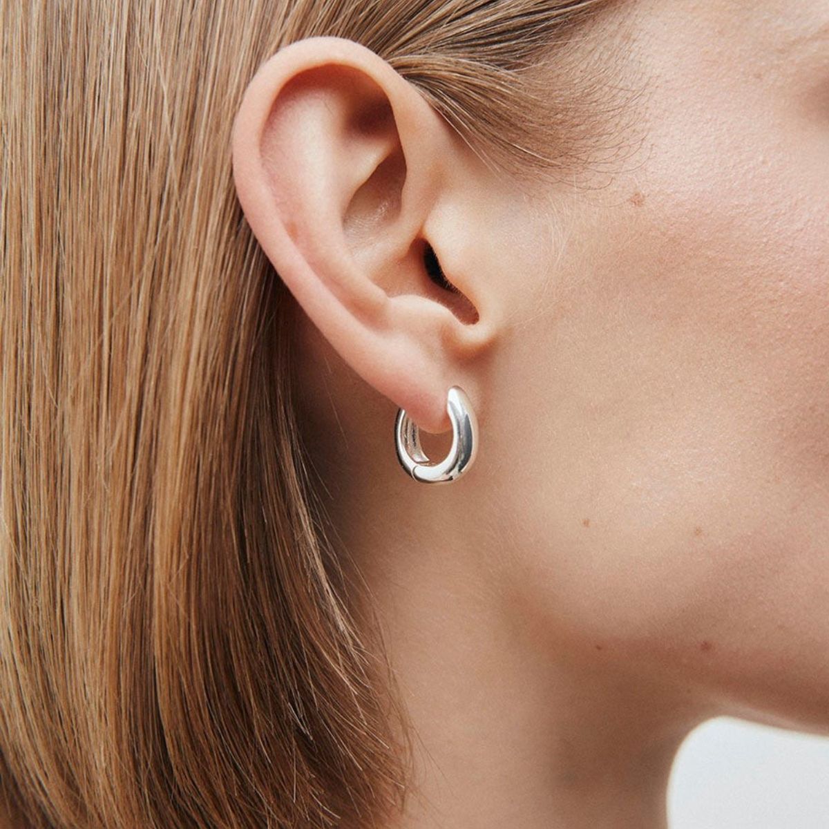 PENDIENTES VIDAL & VIDAL AROS BAÑADOS EN PLATA Q4068