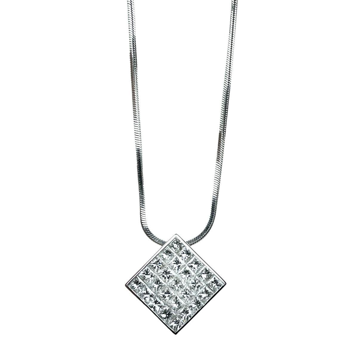 25 PRINCESS CUT DIAMOND PENDANT 