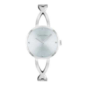 RELOJ CALVIN KLEIN SCULPTED EMBRACE COLOR PLATEADO CON ESFERA AZUL Y CRISTALES 25100058