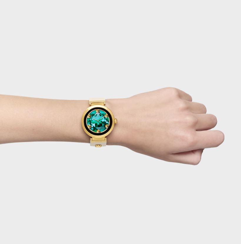 RELOJ SMARTWATCH TOUS S-CONNECT CHARMS CON CORREA DE SILICONA BEIGE Y ESFERA DORADA 3000147600 2