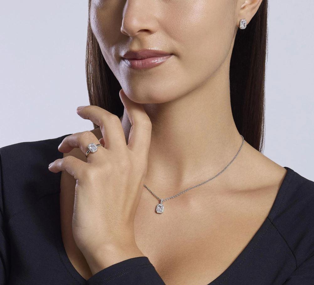 Mabina silver ring with a central octagonal zirconia and white zirconias 523443 sizes 11 to 19