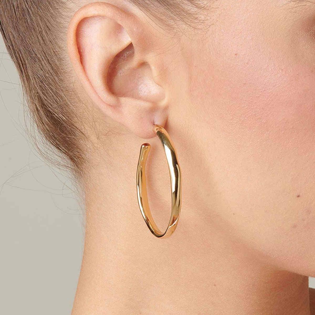 PENDIENTES UNO DE 50 MUJER OHMMM.. PEN0419ORO0000U