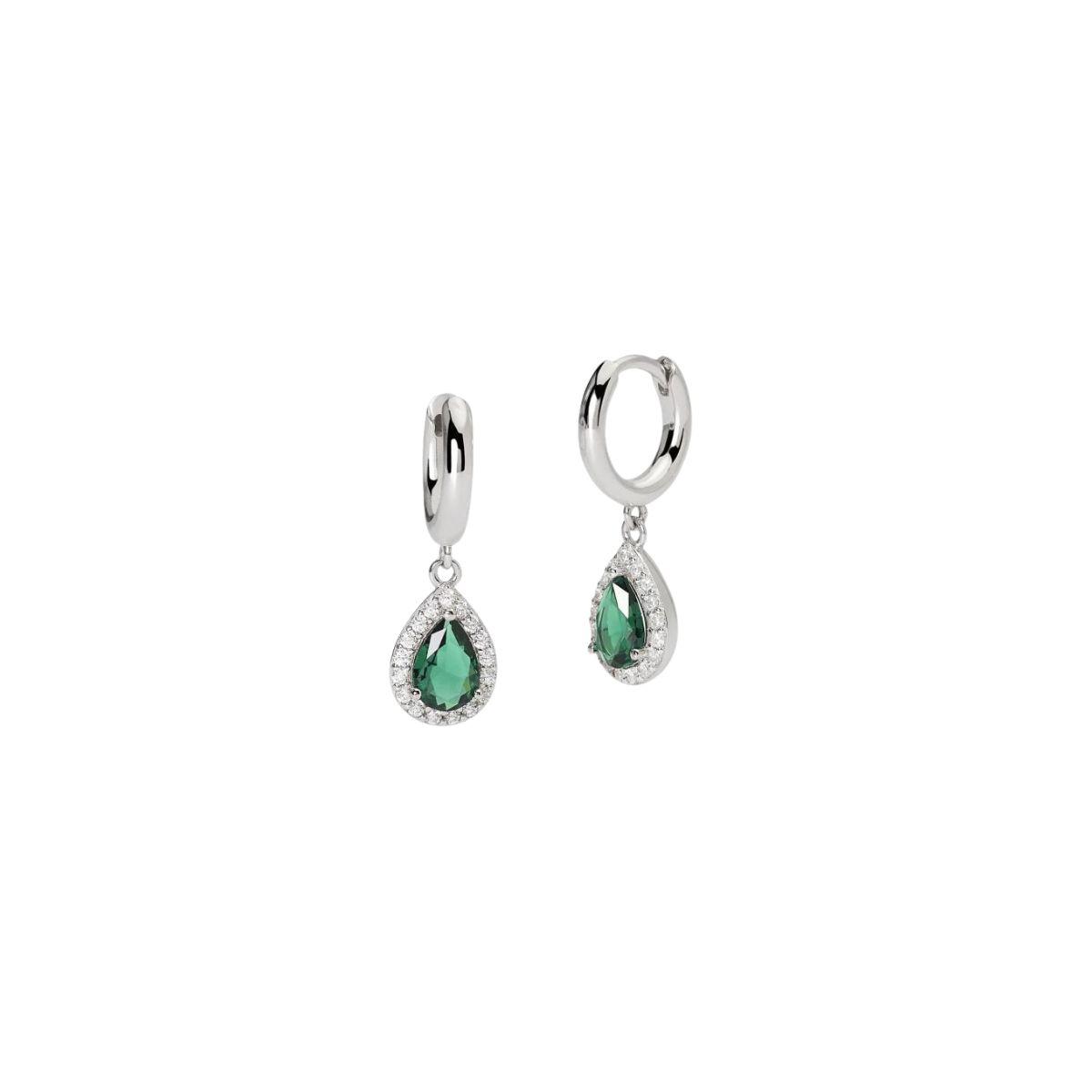 Mabina silver earrings featuring a synthetic green emerald drop surrounded by white cubic zirconia.