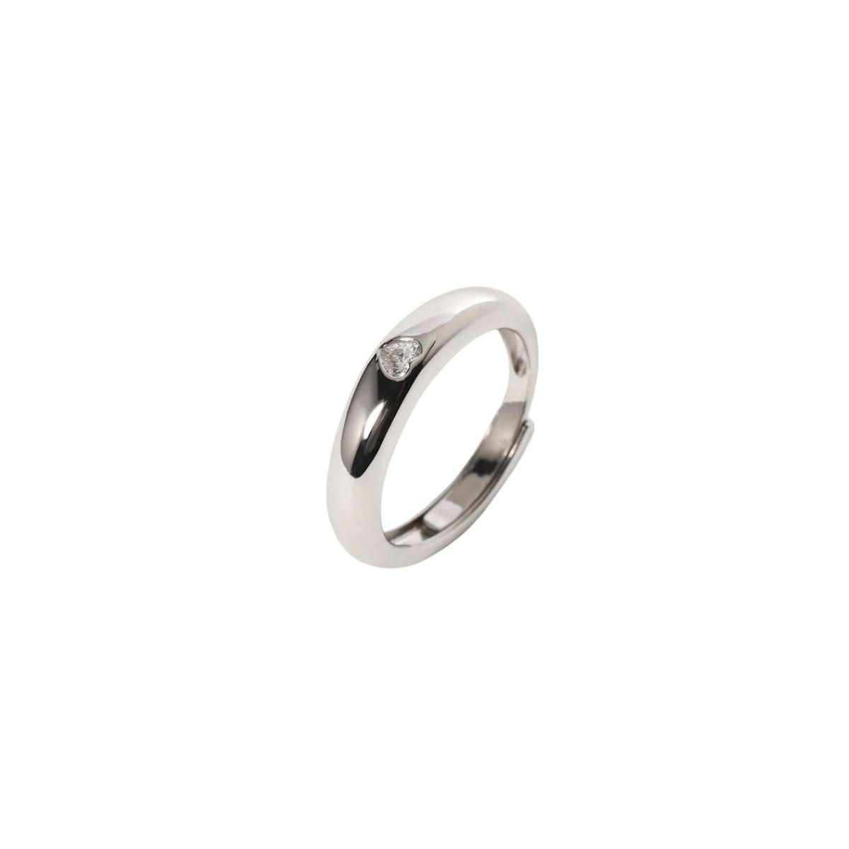 Mabina adjustable silver ring with a white heart-shaped cubic zirconia (model 523228); adjustable from size 11 to 19.