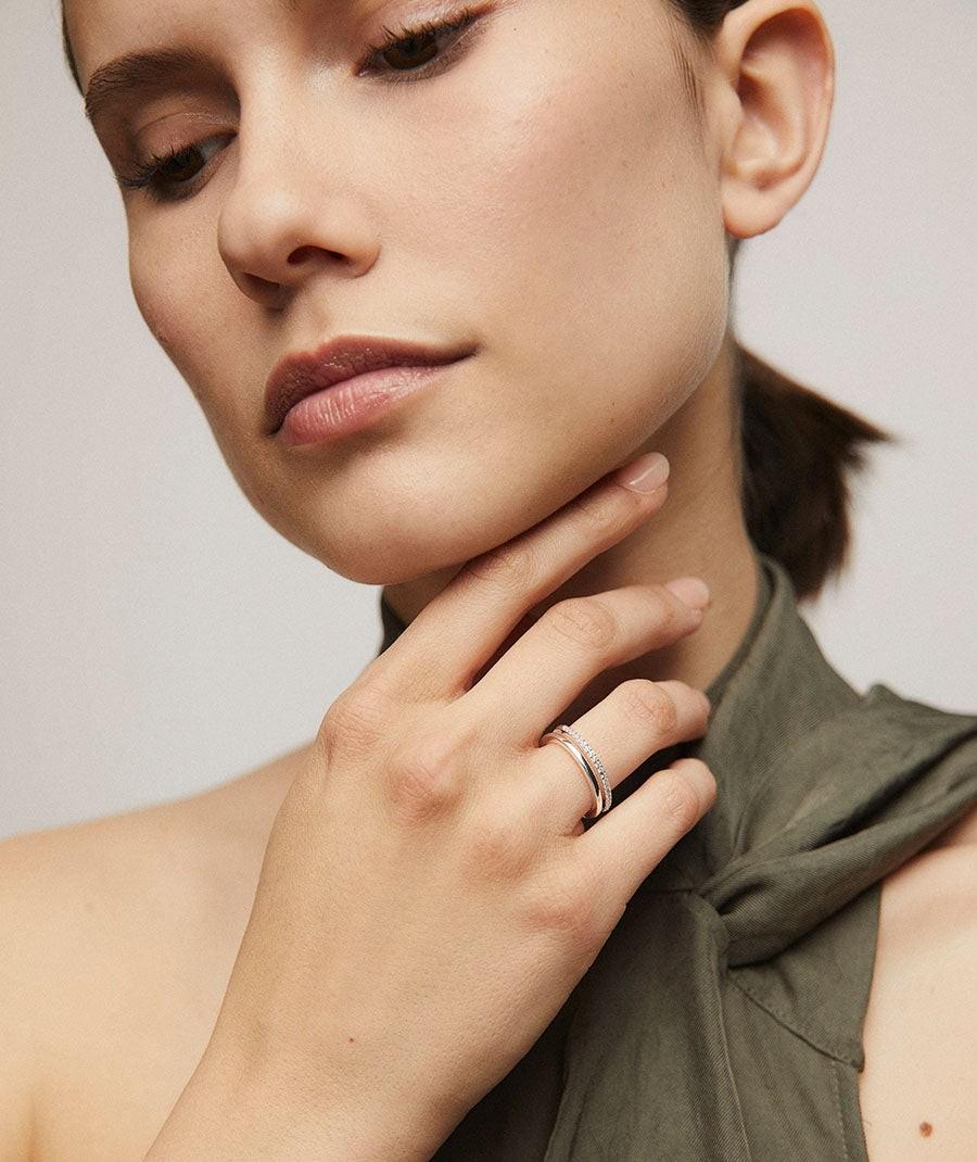 ANELL VIDAL I VIDAL BANYAT EN PLATA DOBLE TIRA LLISA I AMB CIRCONETA OBERT x267791214 TALLES 12-14