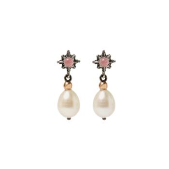 Sunfield earrings in silver, star-shaped, rose quartz and baroque pearl. PE065251/56