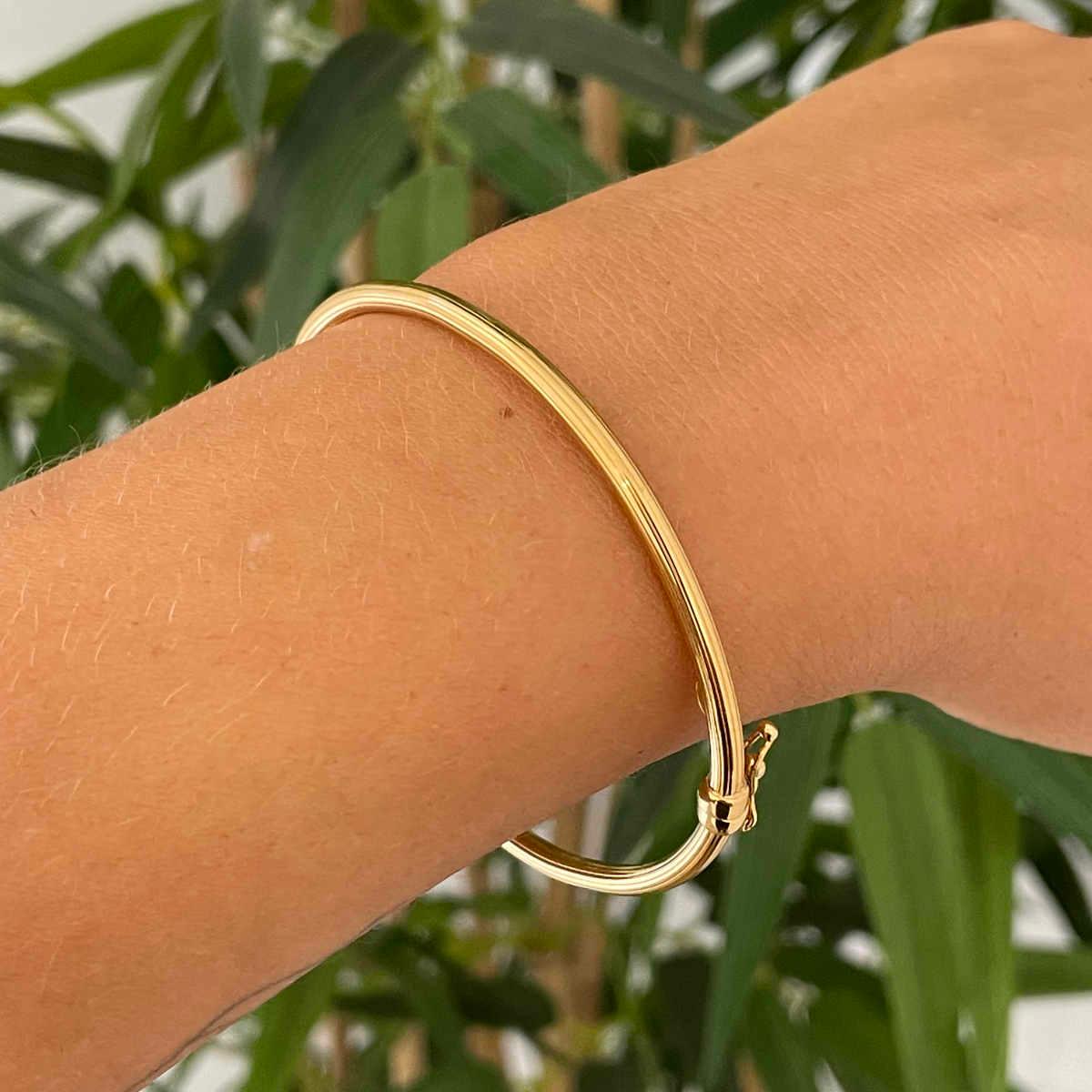 GOLD bangle CATE 2