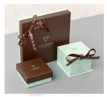 Lecarré pendant in 18k gold and white diamonds GD166OA.00