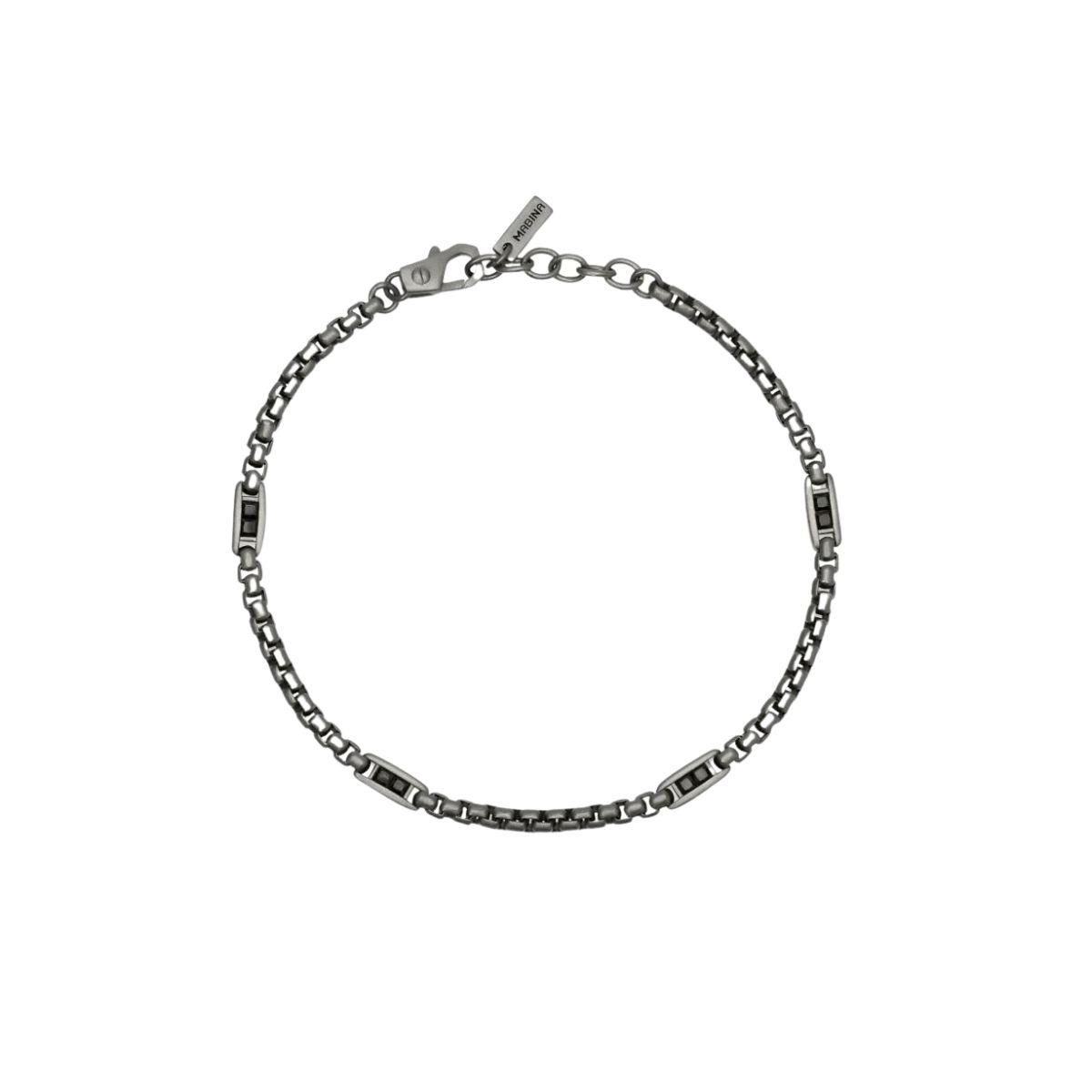 Pulsera mabina ajustable de plata rodiada, arenada y bruñida con cadena veneciana y circonita negra de talla cuadrada.