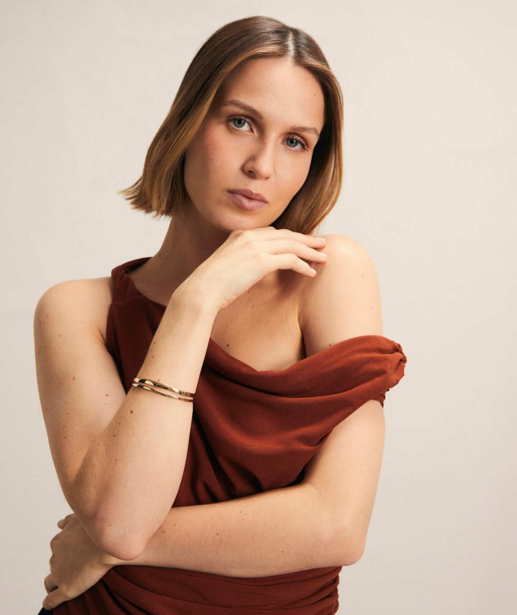 POLSERA VIDAL I VIDAL BANYADA EN OR RÍGIDA AMB ACABAT BRILLANT X47460