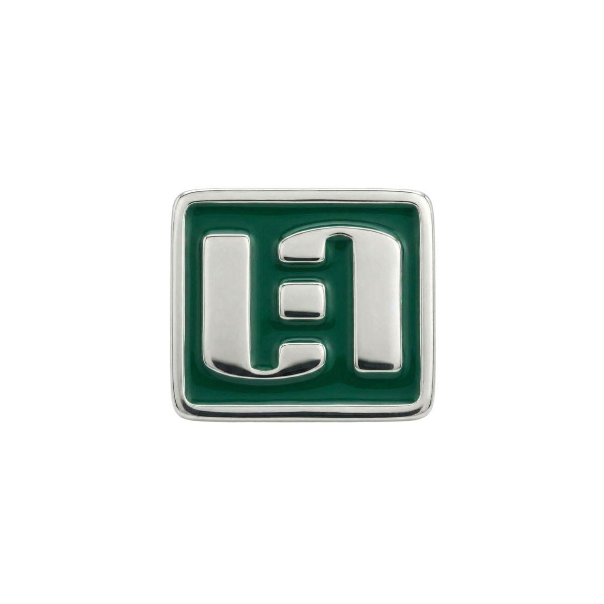 PIN DE PLATA Y ESMALTE PERSONALIZADO